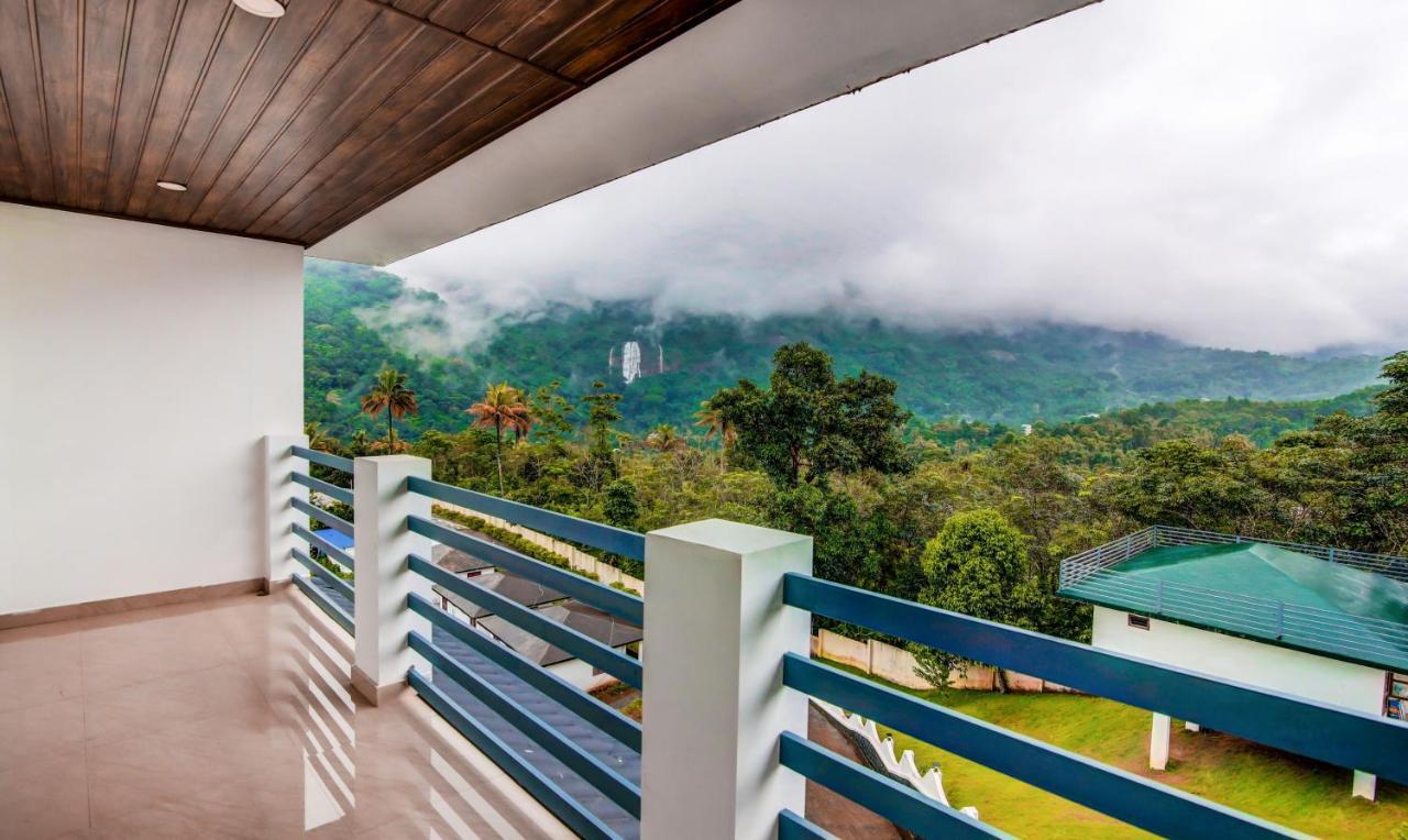 Treebo Trend Misty Garden Resorts With Mountain View Munnar Kültér fotó